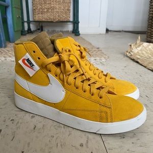 Nike Blazer- Mid Rebel Yellow (women’s)